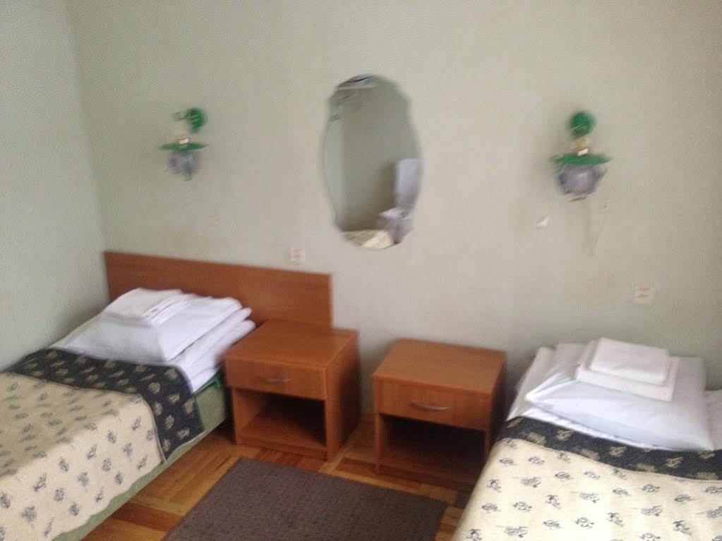 Kolos Hotel Obolon Kiev Extérieur photo