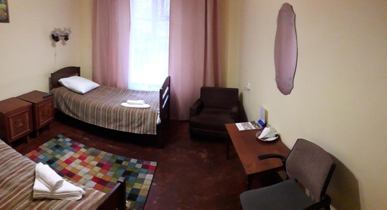 Kolos Hotel Obolon Kiev Extérieur photo